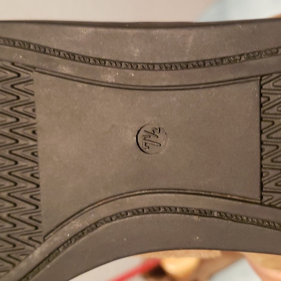 Eileen Fisher Carver Sport Soft Tan Suede Shoes Size 7.5 - Picture 13 of 14